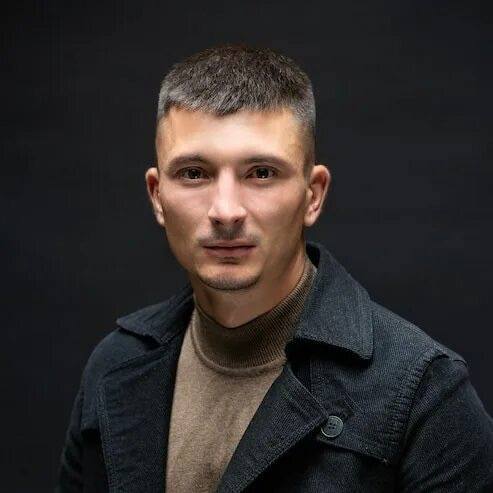 Александр Са***ов